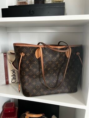 Louis Vuitton Monogram Neverfull MM Tote